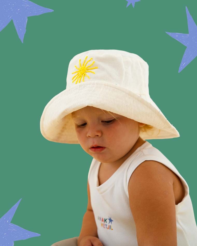 Relaxed Bucket Hat